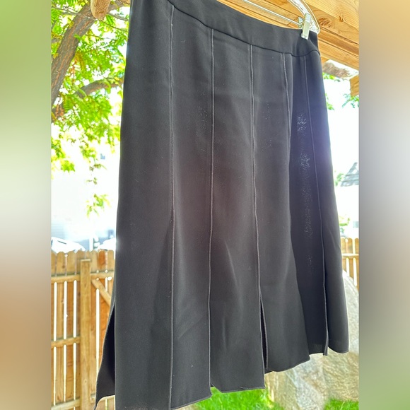 Drama Black Crepe Gored Flip Fun Party Event Skirt size 12 - Picture 7 of 15